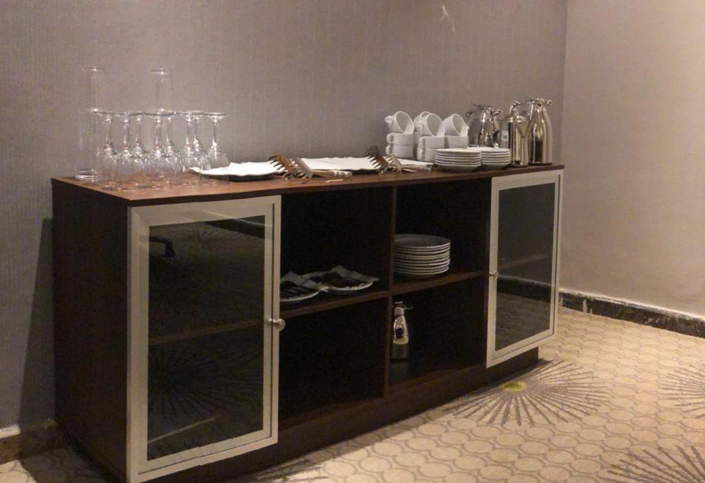 Glamour Hotel Jeddah Exterior foto