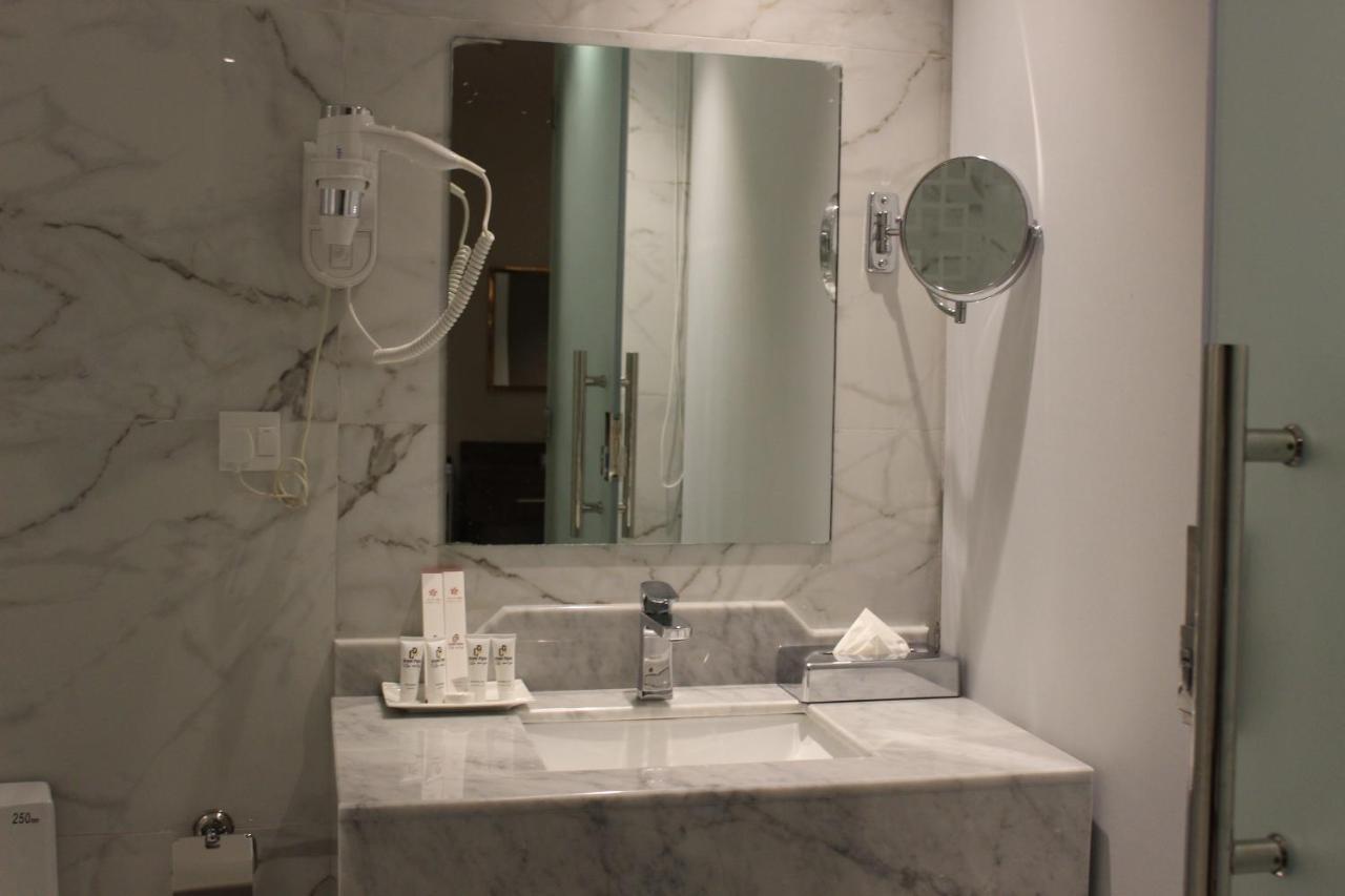 Glamour Hotel Jeddah Exterior foto