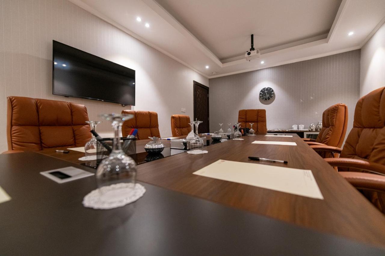 Glamour Hotel Jeddah Exterior foto