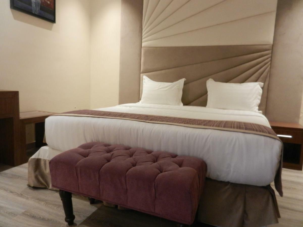 Glamour Hotel Jeddah Exterior foto