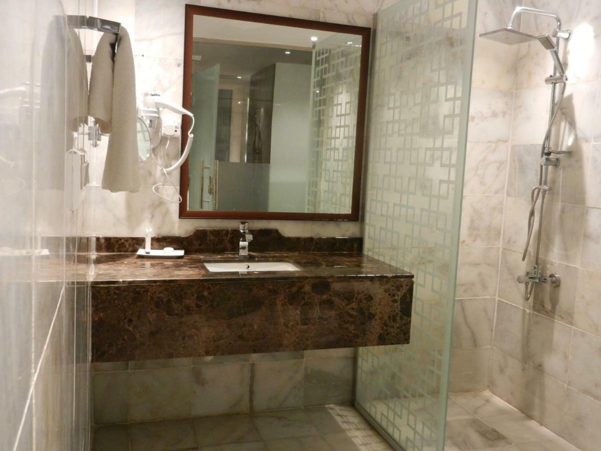 Glamour Hotel Jeddah Exterior foto